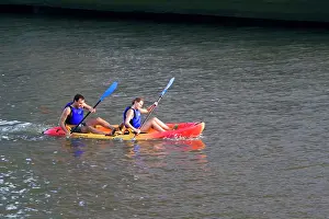 Frazier: Kayaking on the Nervion River in the city