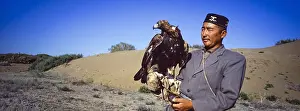 Training: Kazakh hunter with Golden eagle - Taklamakan