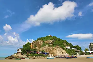 Phra: Khao Takiab Temple and beach, Nong Kae, Hua Hin, Thailand