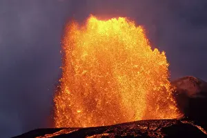 Volcanos: Kilauea Volcano - Hawaii