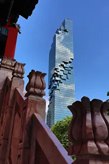 Modern: King Power MahaNakhon building in Bang Rak District