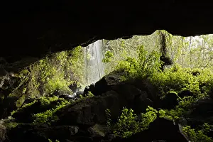 Hidden: Kitum cave, Mount Elgon national park, Kenya
