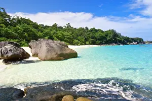 Away: Ko Miang Island, Simil Islands on Andam