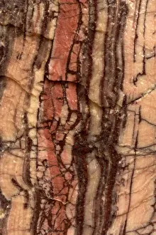 Dolomite: Kona Dolomite (CaMg(CO3)2)