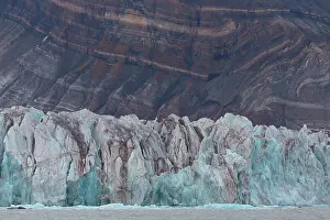 Kongsfjord: Kongsbreen glacier at Kongsfjord - Svalbard, Norway