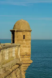 Cadiz: La Candelaria Bastion and Parque Genoves, Cadiz, Spain