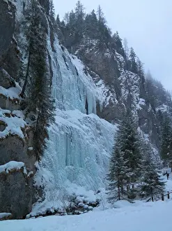 Adige: La Cattedrale icefall, Serrai di Sottoguda gorge