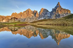 Adige: Laghetto Baita Segantini at sunset, Cimon della