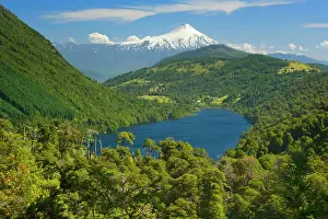 Tres: Lago Tinquilco and Volcan Villarrica - snow covered