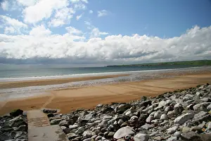Vast: Lahinch, Ireland. A nice afternoon on the