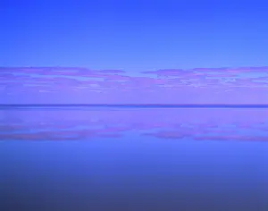 Times: Lake Eyre South - filled. Dry salt lake that floods