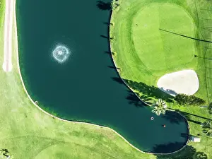 Resort: Lake with fountain in the La Noria Golf Resort