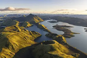 Upland: Lake Langisjor in the Icelandic highlands
