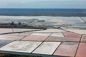 Rift: Lake Magadi in Kenya, TATA soda factory