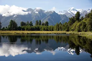 Matheson: Lake Matheson, New Zealand. Lake Matheson