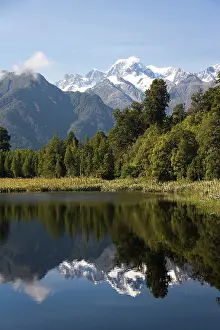Matheson: Lake Matheson, New Zealand. Lake Matheson
