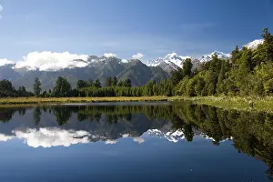 Matheson: Lake Matheson, New Zealand. Lake Matheson