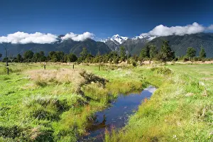 Matheson: Lake Matheson, New Zealand. Lake Matheson