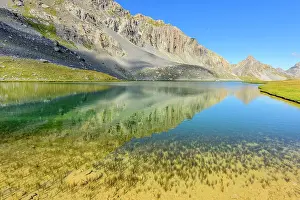 Talus: Lake Orrenaye, Valley Orrenaye, High Ubay, above