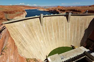 Powell: Lake Powell Dam