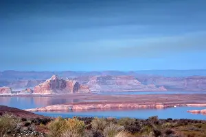 Powell: Lake Powell reservoir on the Colorado River