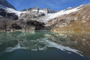 Spitze: Lake Simonysee and the glacier Simonykees