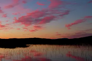 Stekenjokk: Lake in sunset