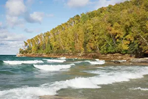 Superior: Lake Superior Shoreline - Picture Rocks National Park