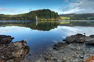 Jake Stephen: Lake Vyrnwy straining tower at sunsise Autumn