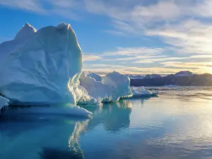 Zwick: Landscape with icebergs in the Sermilik (Sermiligaaq)