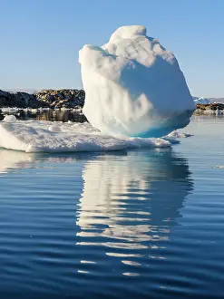 Greenland: Landscape with icebergs in the Sermilik (Sermiligaaq)