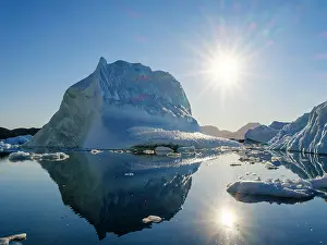 Greenland: Landscape with icebergs in the Sermilik (Sermiligaaq)