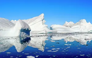 Greenland: Landscape with icebergs in the Sermilik (Sermiligaaq)
