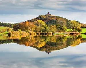 Castles: Landscape with lake in autumn, Veste Wachsenburg