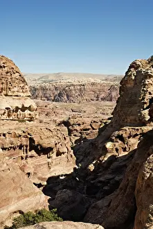 Wadi: Landscape from the path to the Monastry