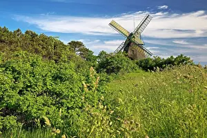 Amrum: Landscape with windmill of the construction type