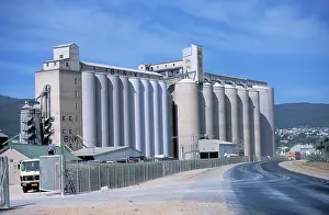 Commerical: Large grain silos for wheat storage