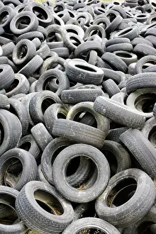 Tyre: Large pile of old used car tyres