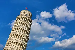 Piazza: Leaning Tower of Pisa bell tower, Piazza dei Miracoli