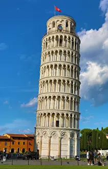 Piazza: Leaning Tower of Pisa bell tower, Piazza dei Miracoli