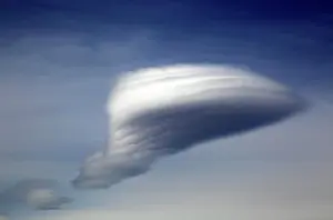 Alpujarras: Lenticular cloud, altocumulus, lenticularis, formed