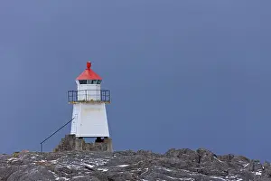 Austvagoya: Lighthouse Laukvika