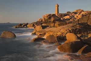 Tower: Lighthouse Mean Ruz at Ploumanac'h