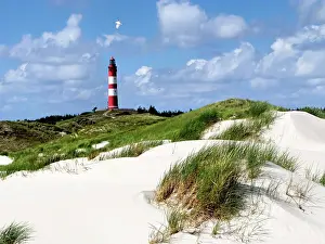 Amrum: Lighthouse and sand dunes, island of Amrum, Schleswig-Holste