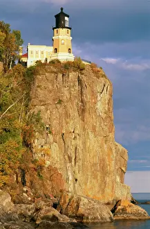 Superior: Lighthouse - Split Rock Lighthouse & Lake Superior
