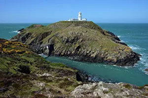 Cymru: Lighthouse, Strumble Head, Wales, United Kingdom