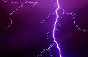 Spectacles: Lightning during a thunderstorm, Enger, North Rhine-Westphal