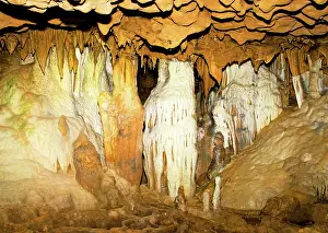 Stalactite: Limestone Cascade and Column Formations