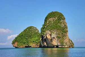 Paul Brown: Limestone cliffs of Phra Nang Beach, Krabi, Thailand
