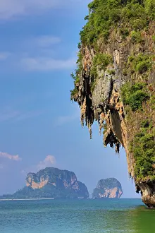 Paul Brown: Limestone cliffs of Phra Nang Beach, Krabi, Thailand